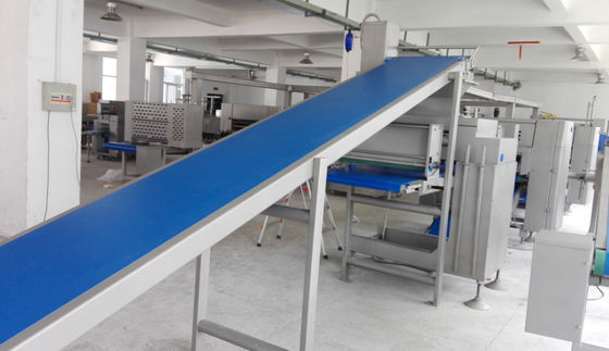 comprare linea di produzione industriale del pane di larghezza di 750mm 5000 chilogrammo /Hr con l'attrezzatura della decorazione online manufacture
