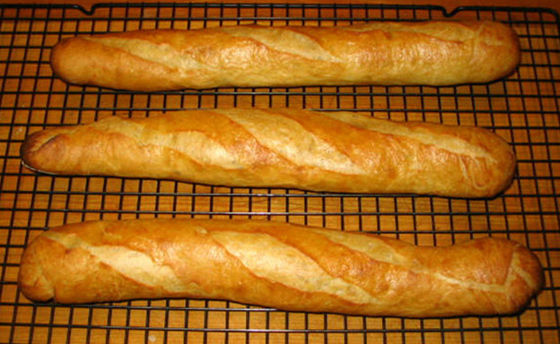 comprare Linea di produzione ad alto rendimento delle baguette 304 acciaio inossidabile con la taglierina riscaldabile fabbricazione online