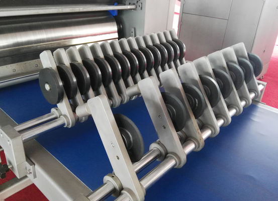 comprare La linea di produzione congelata della ciambella facile funziona con il sistema avanzato dello SpA di Siemens fabbricazione online