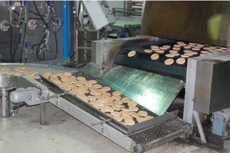 comprare Linea di produzione della pita di Full Auto larghezza della cinghia da 850 millimetri con il sistema di rivestimento della pasta fabbricazione online