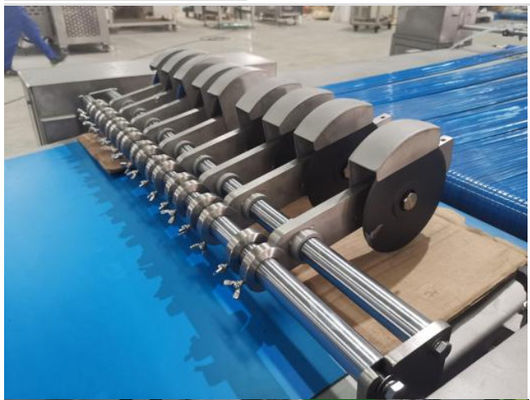 comprare Linea di produzione di pasticceria completamente automatizzata controllata da PLC Siemens con dimensioni personalizzate per uso industriale online manufacture