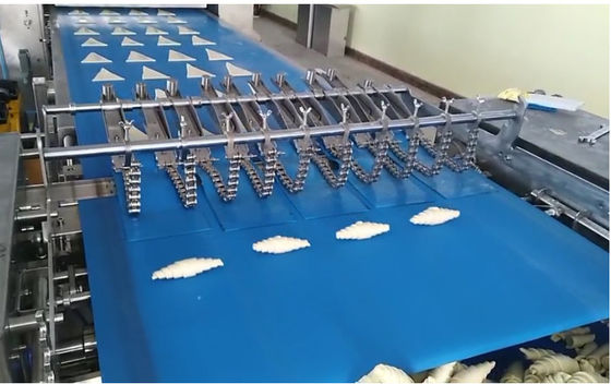 comprare croissant di 850mm che rende a linea di produzione l'attrezzatura automatica del forno fabbricazione online