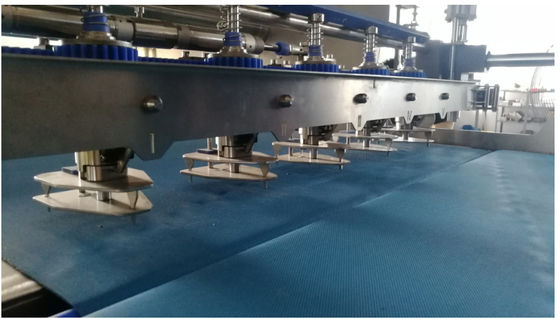 comprare Pane automatico pieno del croissant che si forma rendendo ad anello della macchina 2500 kg/h fabbricazione online