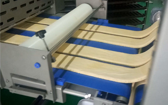 comprare Linea di produzione di pasticceria completamente automatica a schermo tattile PLC con dimensioni del prodotto personalizzate per la produzione commerciale di pasticceria online manufacture